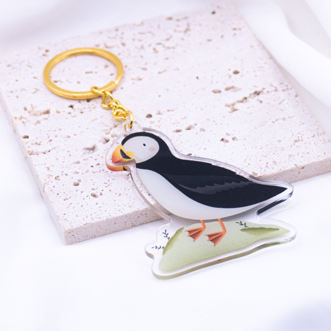 Schlüsselanhänger Puffin Island aus Acryl - Geschenk Reise Schlüsselring Papageientaucher