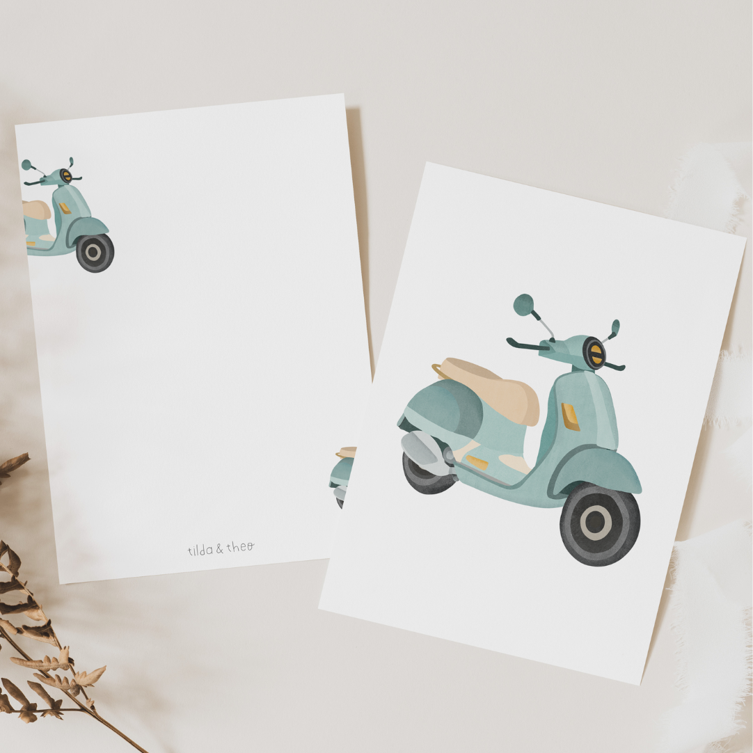 Postkarte Roller - Italien Geschenk Postkarte - Grußkarte italienischer Roller blau