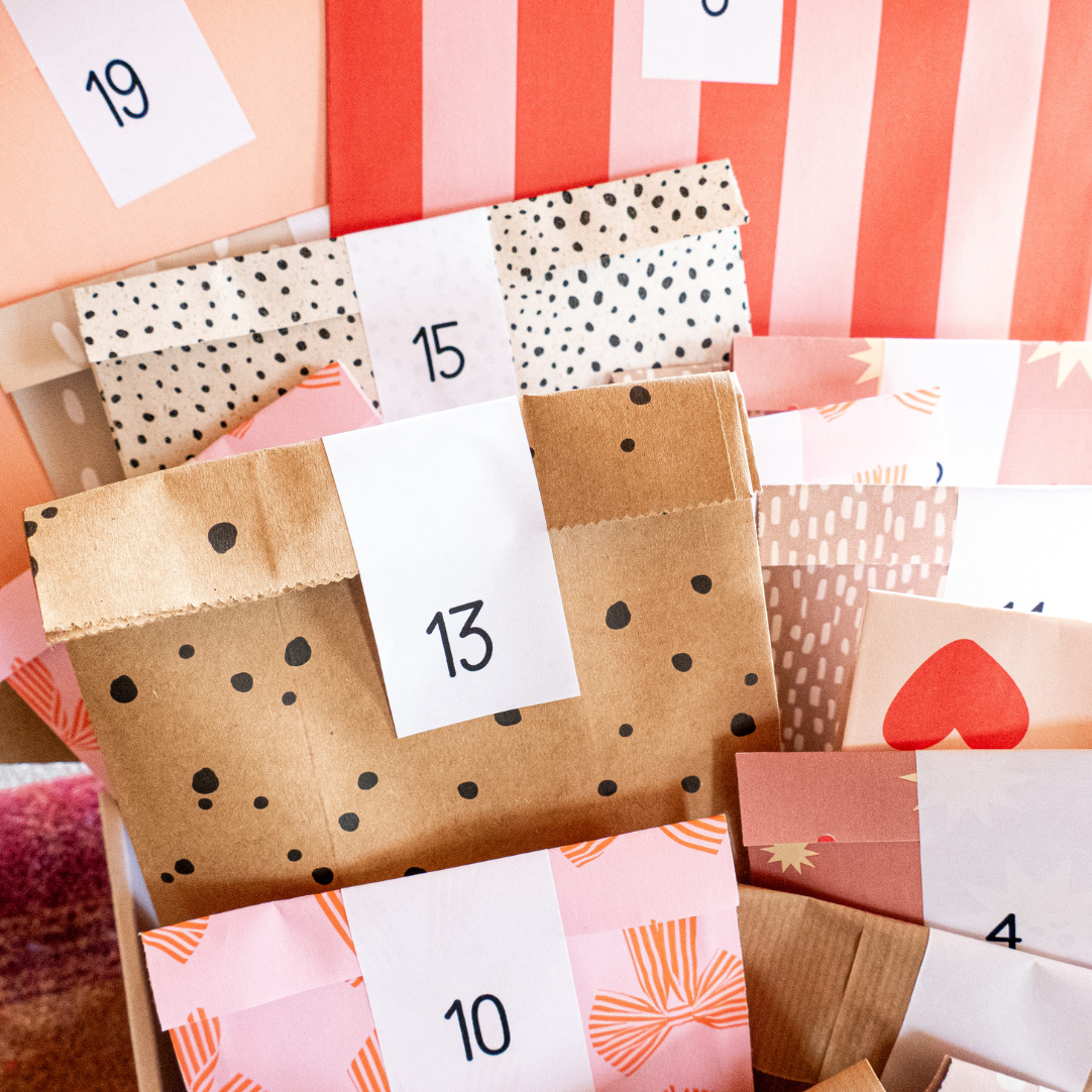 Adventskalender 2025 MOTIVMIX + Weihnachtsmotive Geschenkbox - 180€ Warenwert süßer Adventskalender Erwachsene