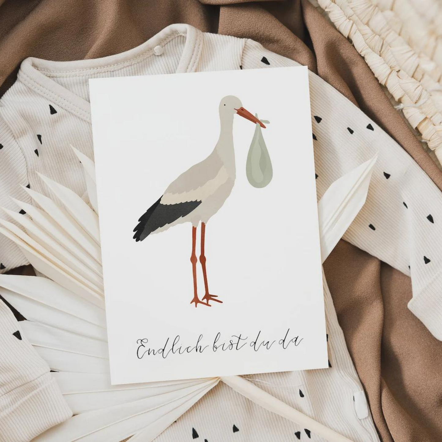 Postkarte Storch - "Endlich bist du da"