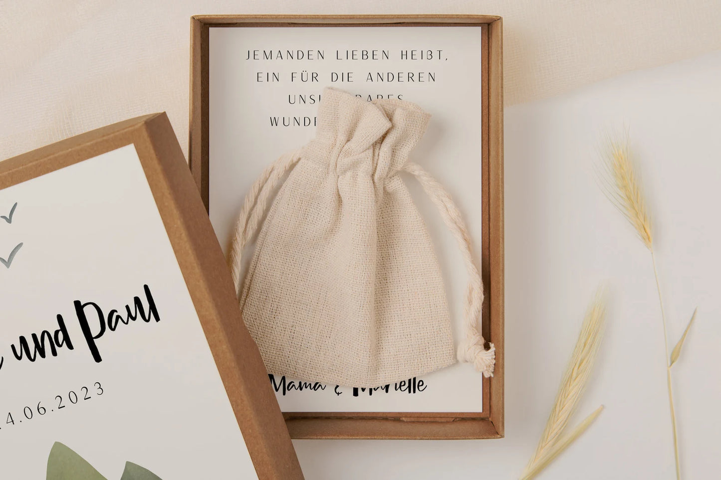 Gift box wedding mountains - money gift adventure