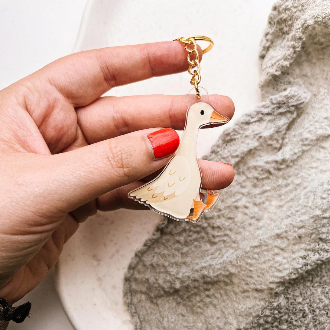 Keychain goose made of acrylic - gift moving in