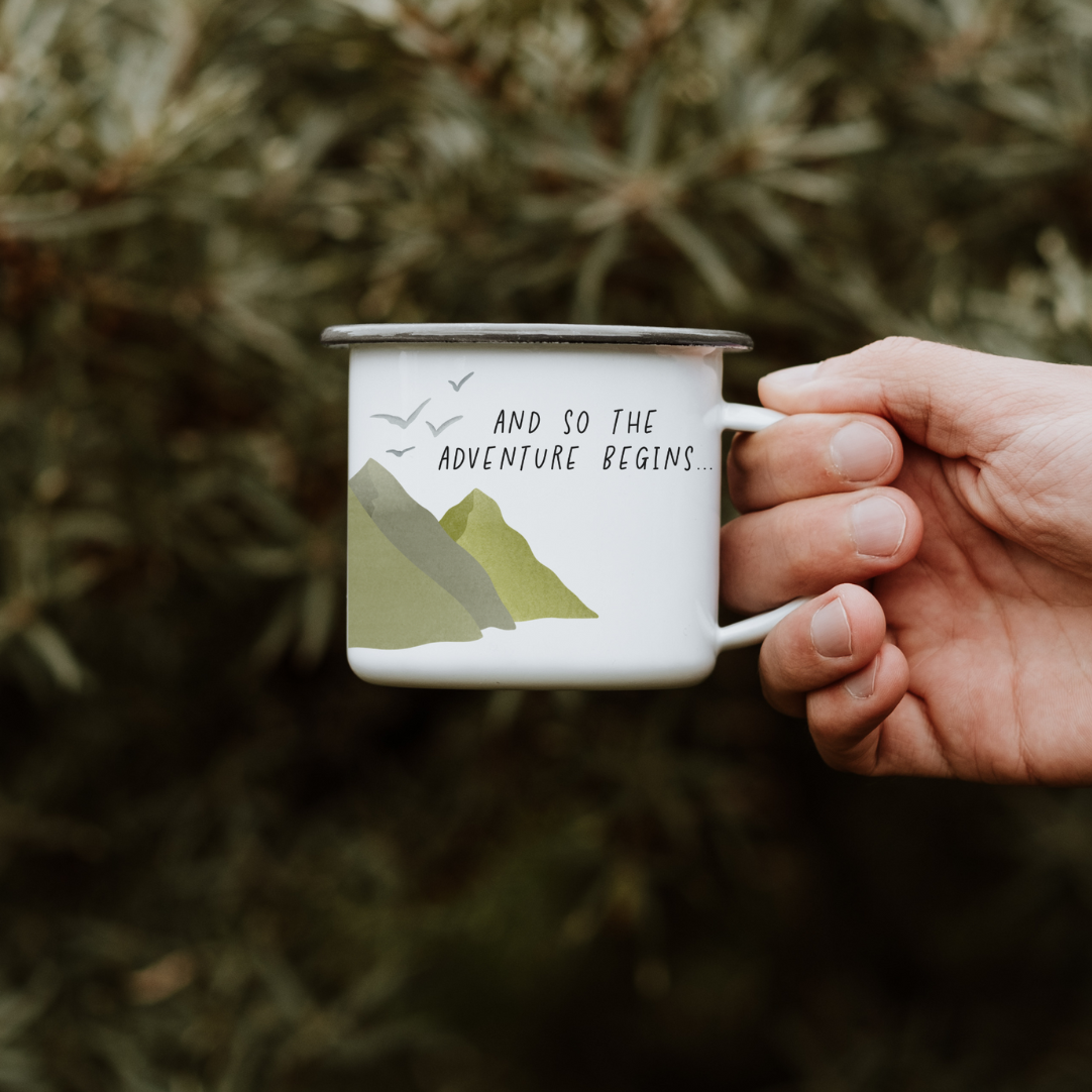 Personalisierte Emaille Tasse Berge Hochzeit - Tasse Berge & Namen