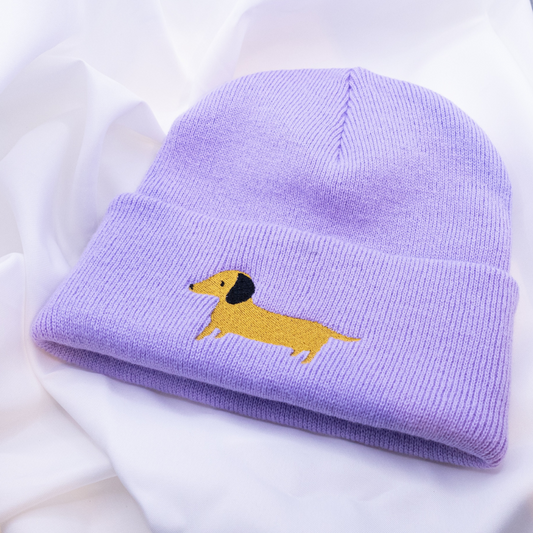 Dackel Mütze Beanie Hund bestickt - Dackel Geschenk Wintermütze Lila