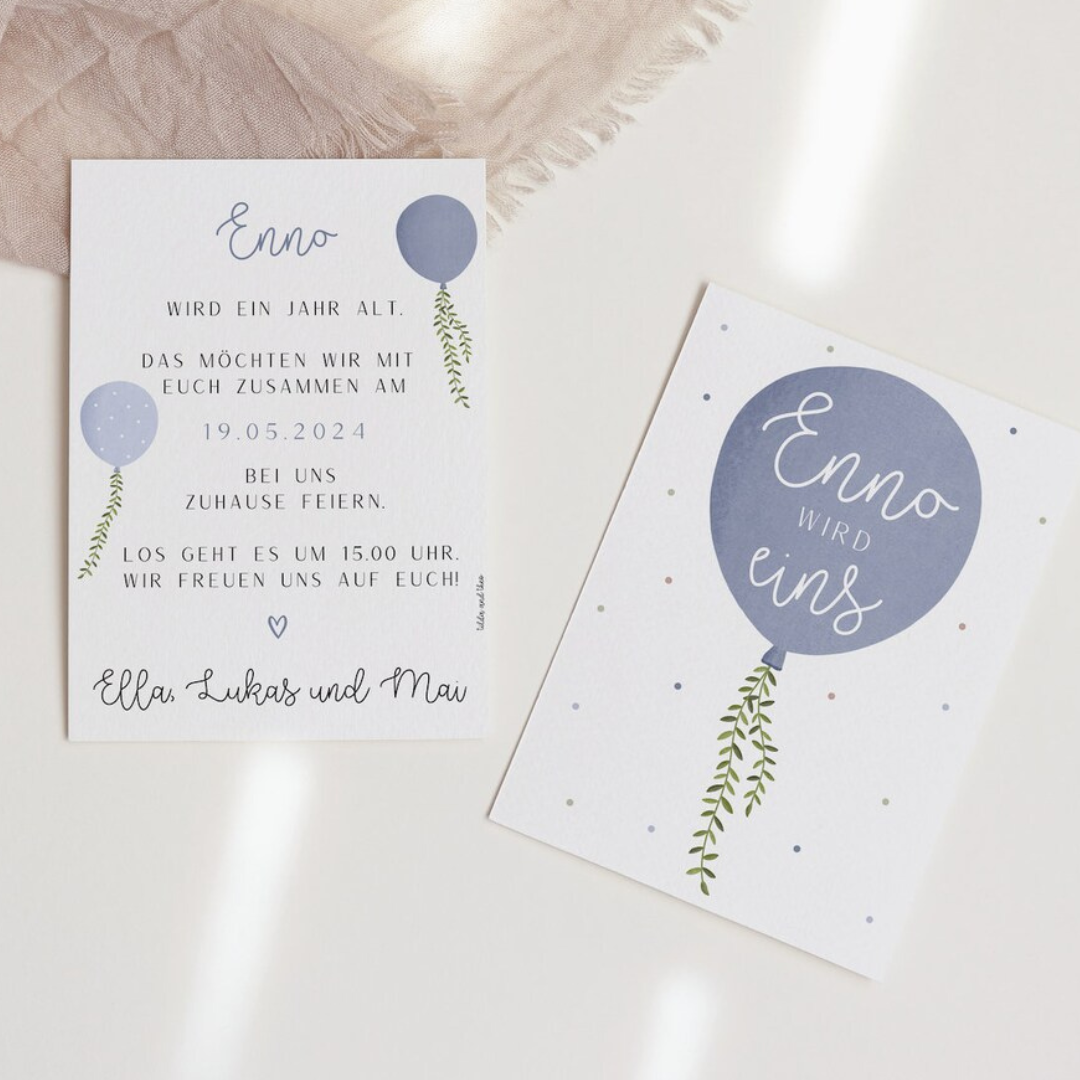 Invitation cards birthday balloon blue