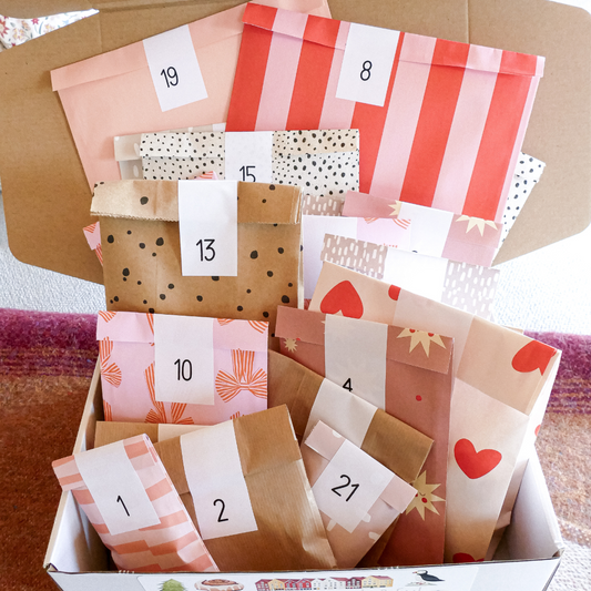 Adventskalender 2025 MOTIVMIX + Weihnachtsmotive Geschenkbox - 180€ Warenwert süßer Adventskalender Erwachsene