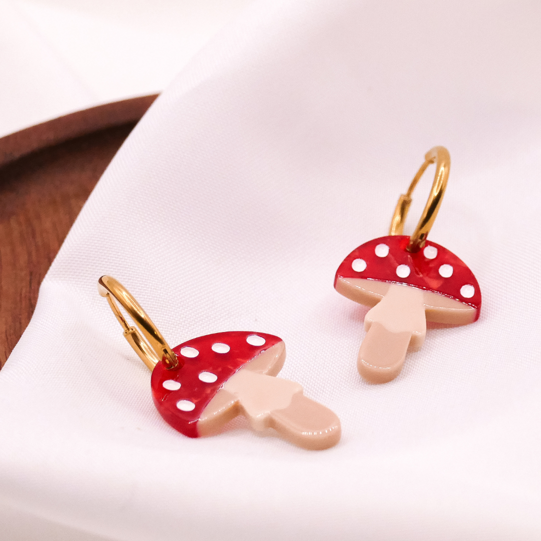 Ohrringe Pilz Fliegenpilz Creolen - 18k vergoldet Fliegenpilz Wald Pilze Anhänger - leichte Ohrringe Pilze rot - Geschenkidee Ohrringe