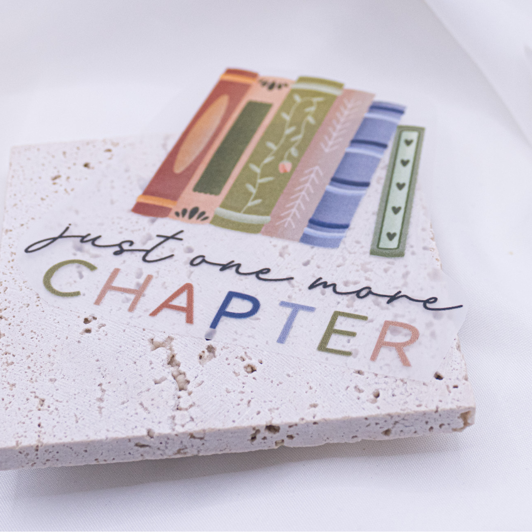 Bügelbild Bücher Lesen "One more Chapter" Aufnäher - Geschenk Shirt verzieren Buch