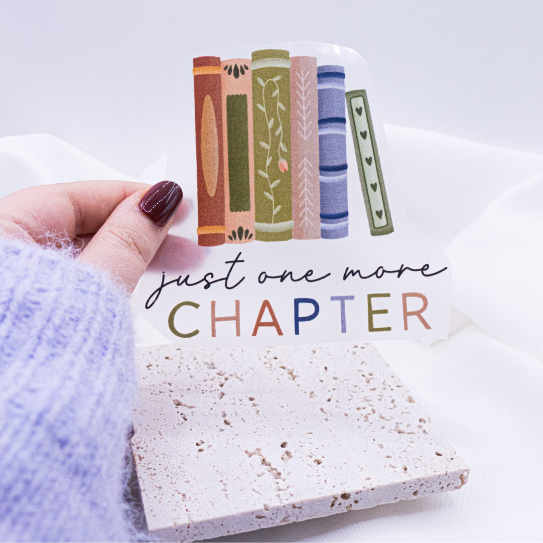 Bügelbild Bücher Lesen "One more Chapter" Aufnäher - Geschenk Shirt verzieren Buch