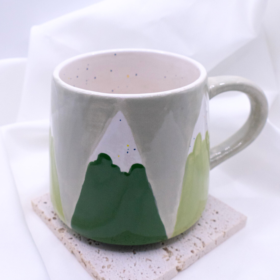 Tasse Berge handbemalt Bergkette - handgemachte Tasse Reisegeschenk