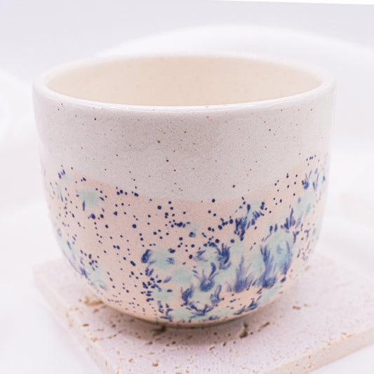 Tasse Sprenkel rosa/beige/hellblau handbemalt - unregelmäßige Punkte Keramikbecher Sprenkel