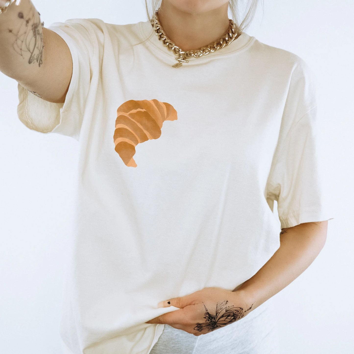 T-Shirt Croissant Gebäck - BIOBAUMWOLLE Süßes Croissant Shirt Geschenk