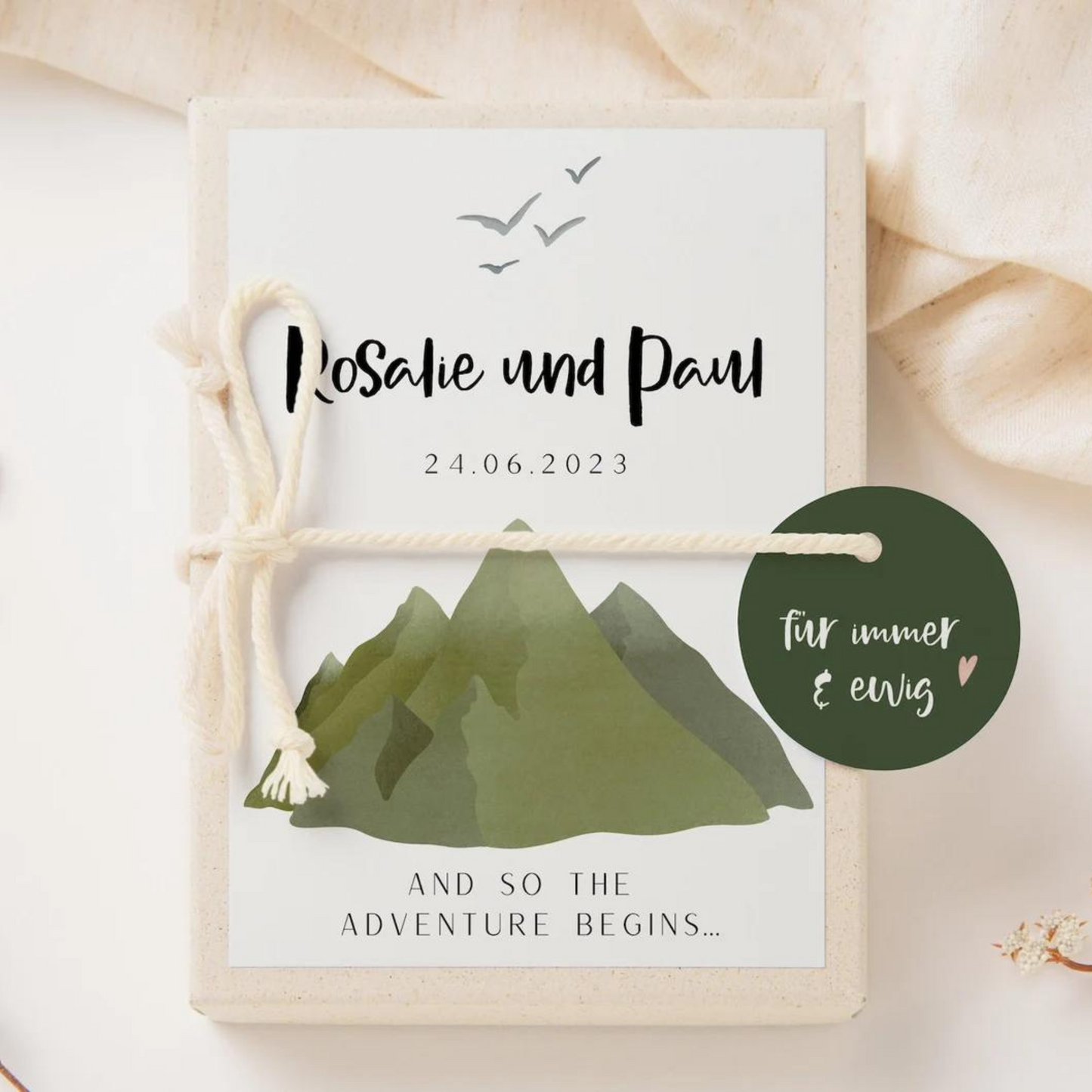 Gift box wedding mountains - money gift adventure