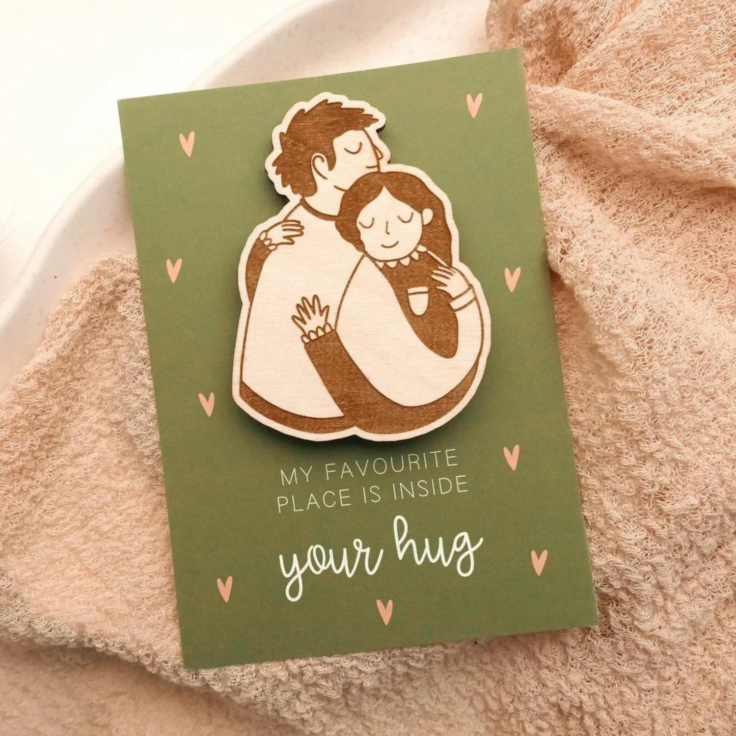 Wooden Magnet Couple Hug - Fridge Magnet Hug